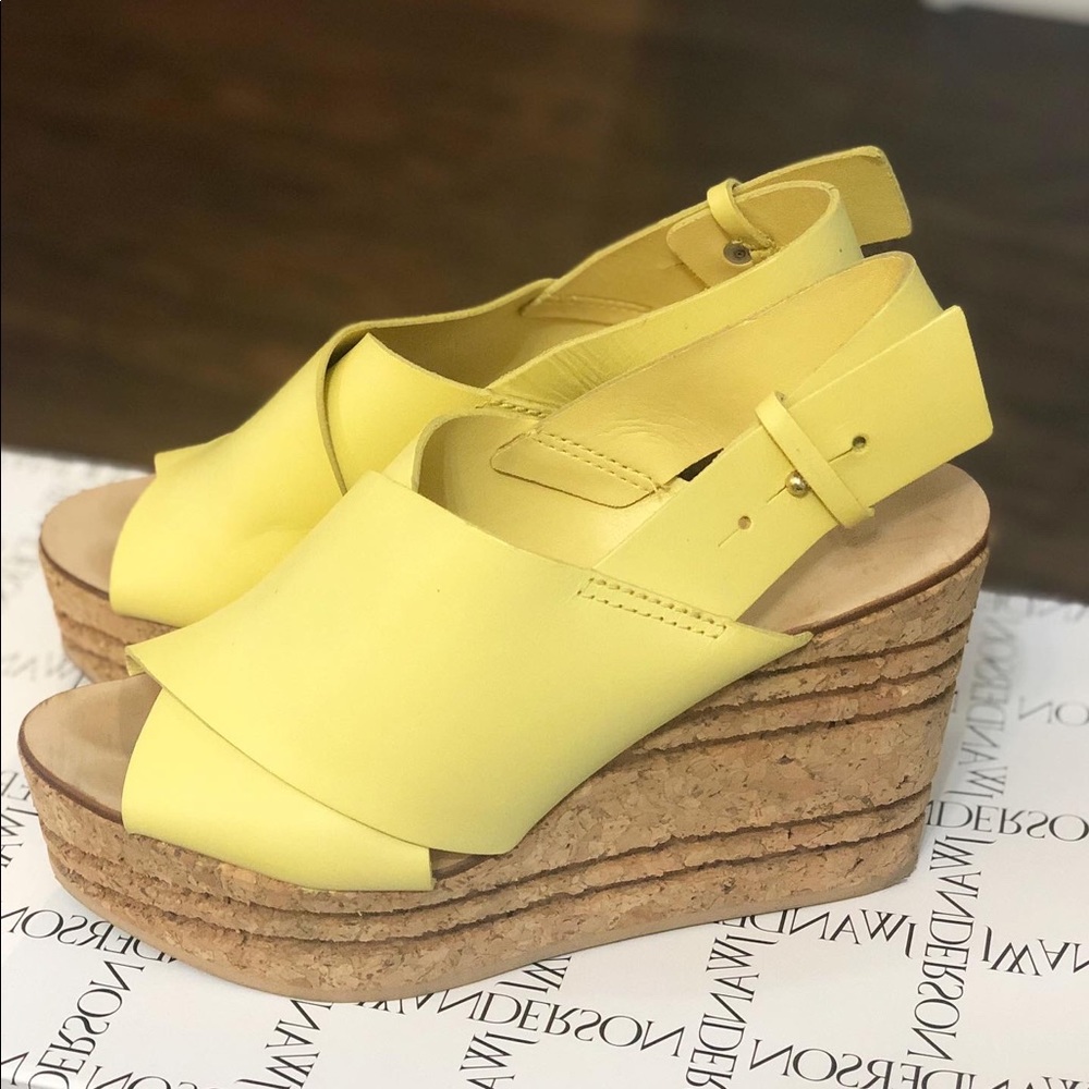 Zara 🍋 cream lemon platforms sandals wedge hills